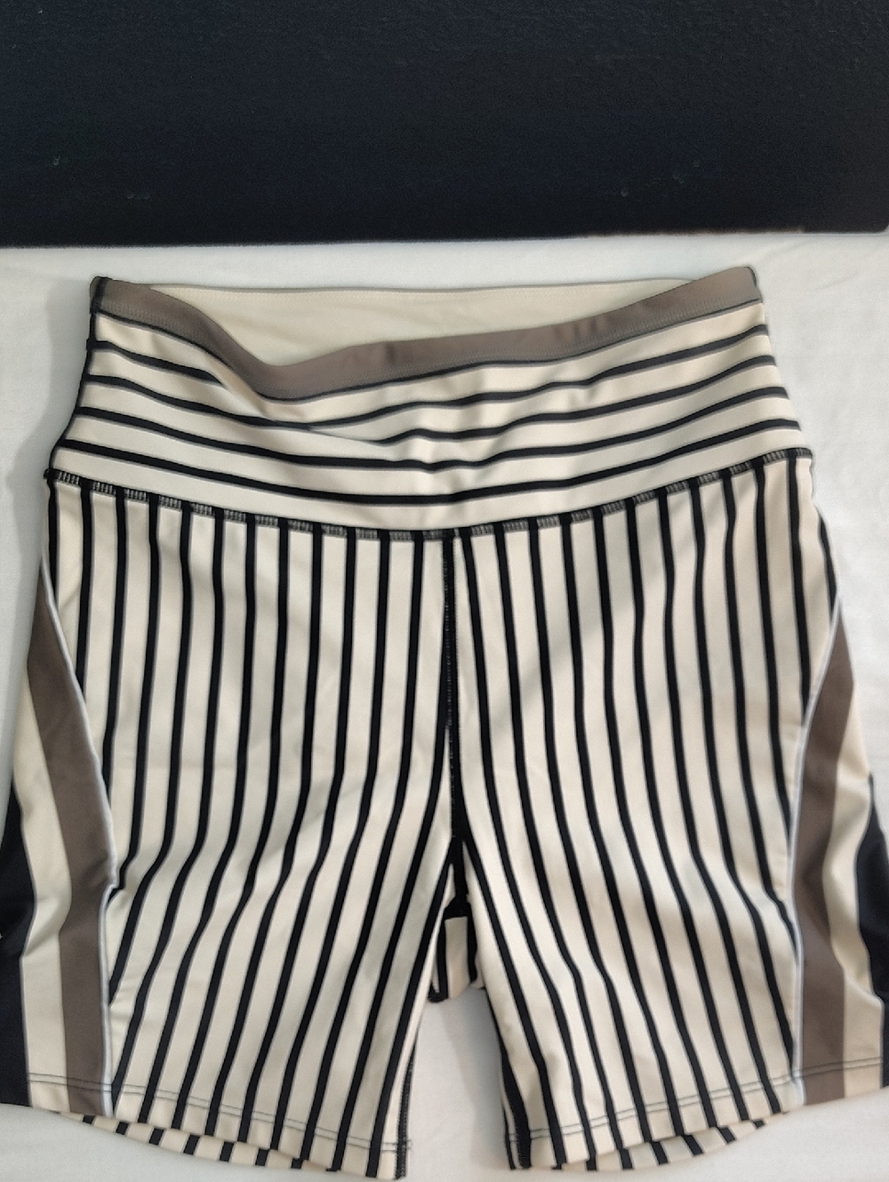 P.E Nation Slipstream Bike Short Brown  White Stripe.